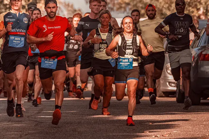 Original photo: the whole street race photo