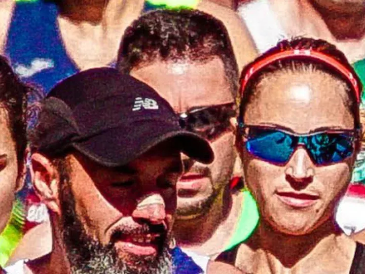 Original photo: runners' mirrored sport sunglasses, clean